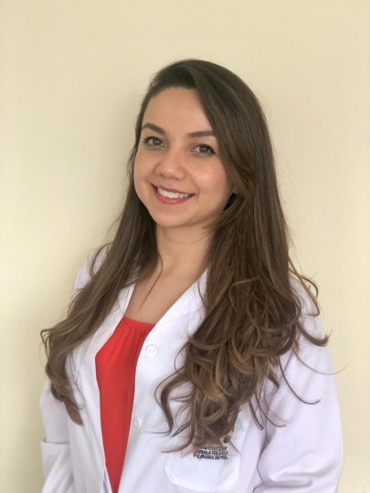Dra. Experta en dermatología Dra. Experta en dermatología